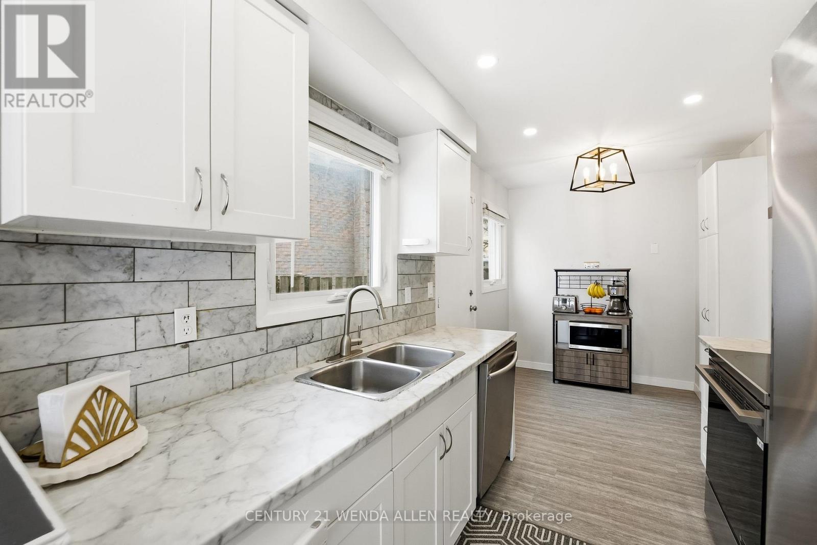 1230 Delmark Court, Oshawa, Ontario  L1H 8K6 - Photo 16 - E12776744