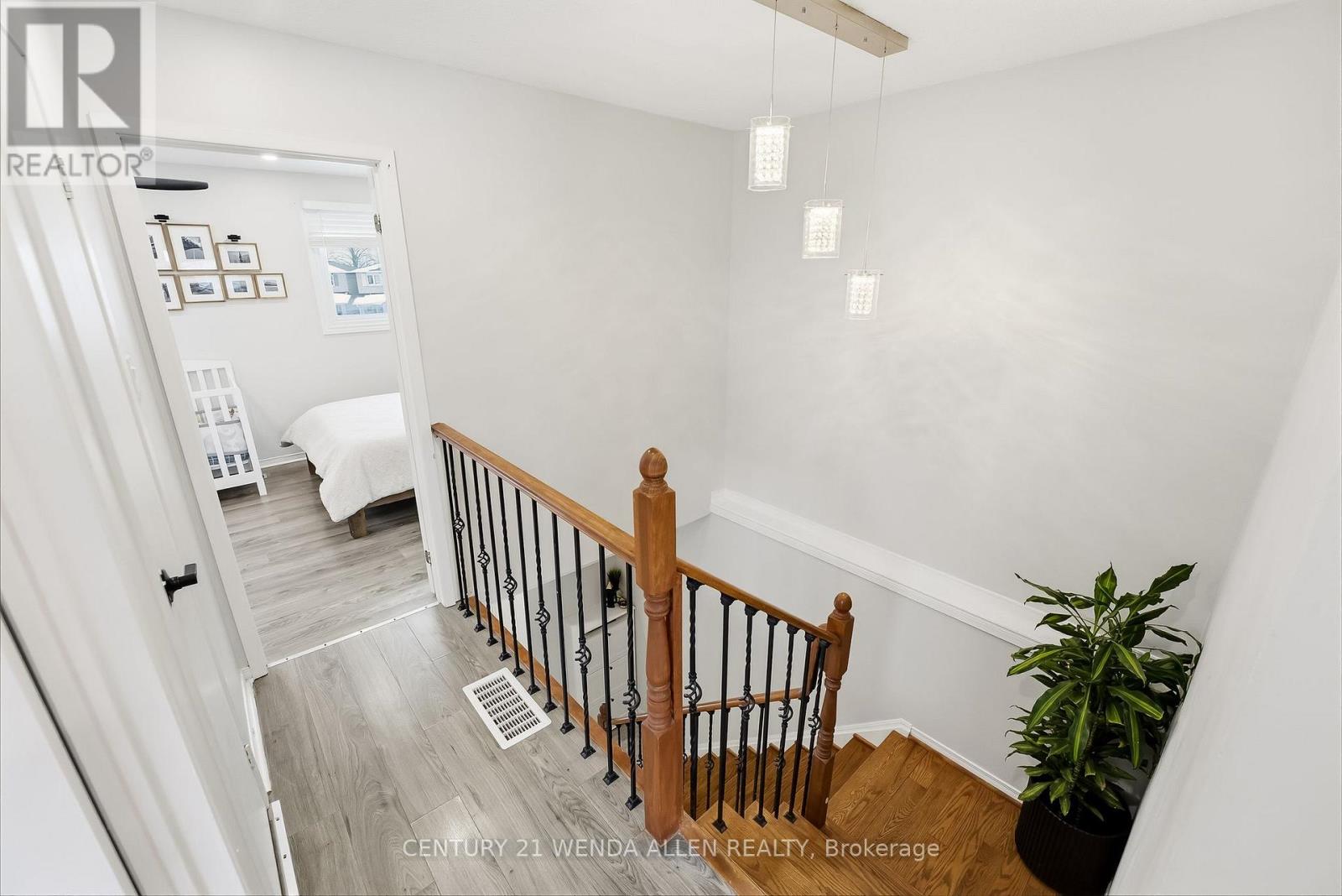 1230 Delmark Court, Oshawa, Ontario  L1H 8K6 - Photo 24 - E12776744