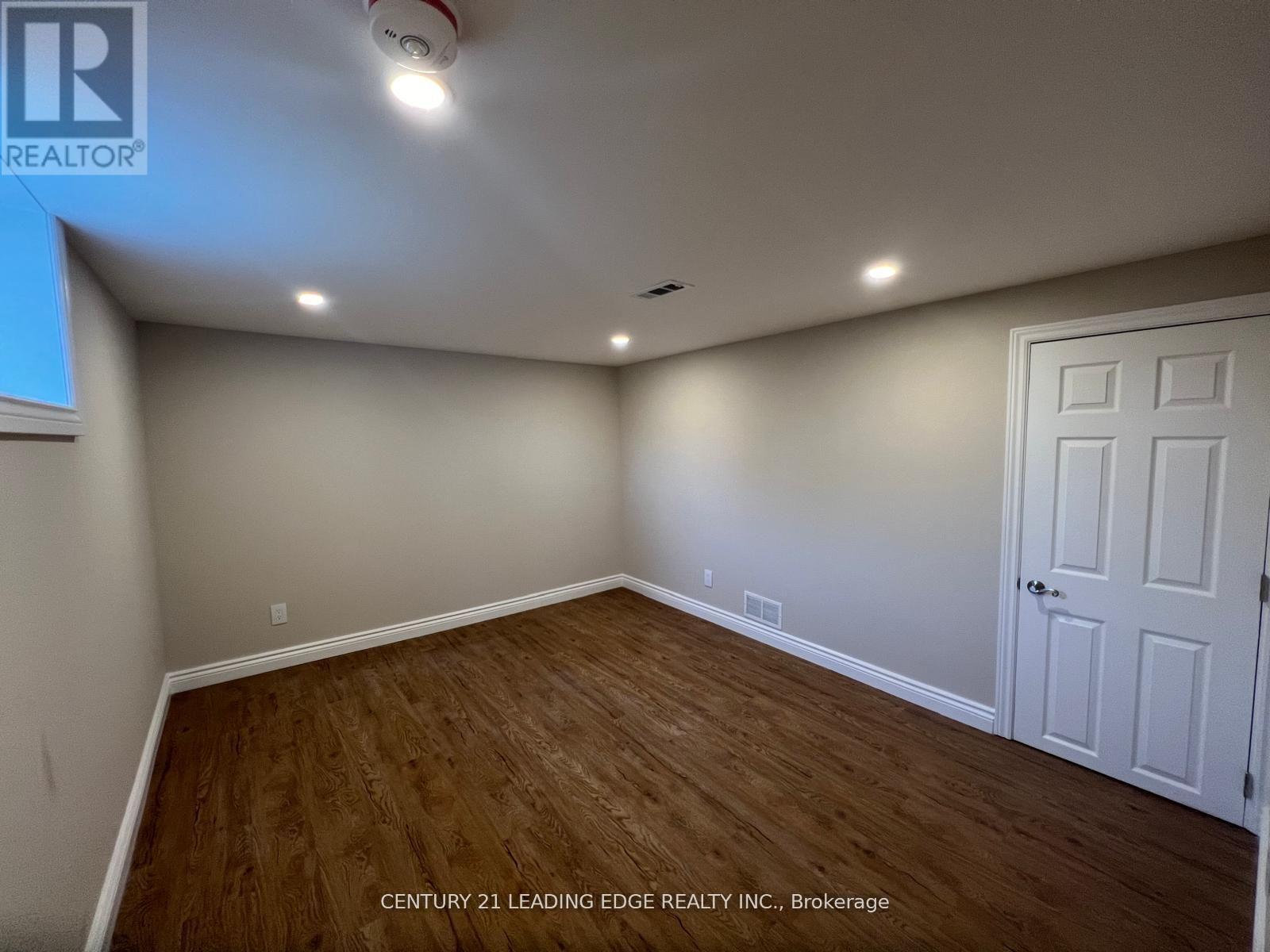 Bsmt - 334 Jasper Avenue, Oshawa (Lakeview), Ontario  L1J 1L5 - Photo 10 - E12776866