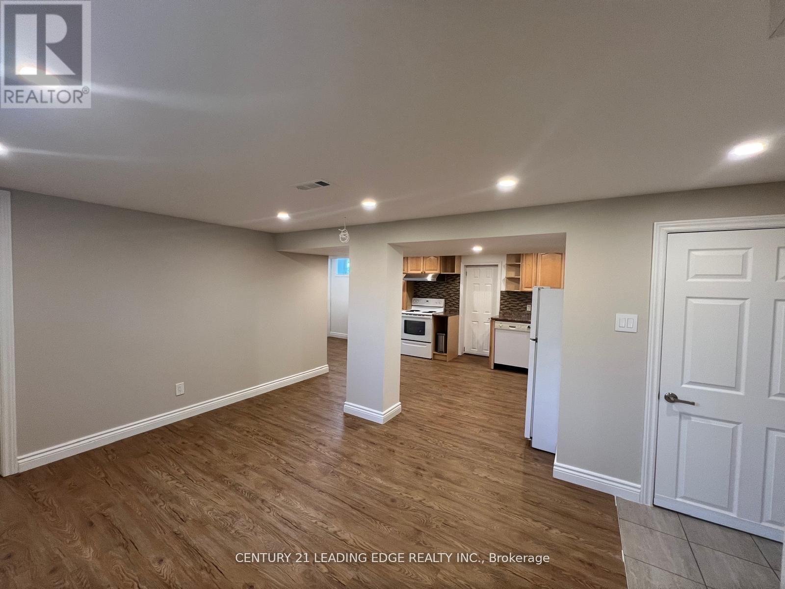 Bsmt - 334 Jasper Avenue, Oshawa (Lakeview), Ontario  L1J 1L5 - Photo 4 - E12776866