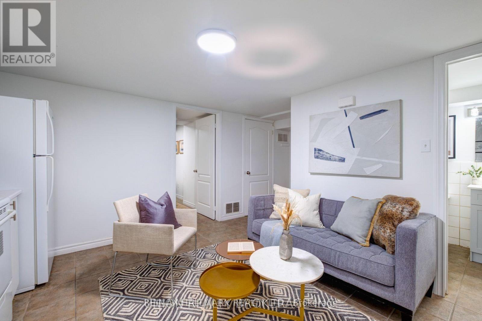 533 VICTORIA PK AVENUE, Toronto, Ontario