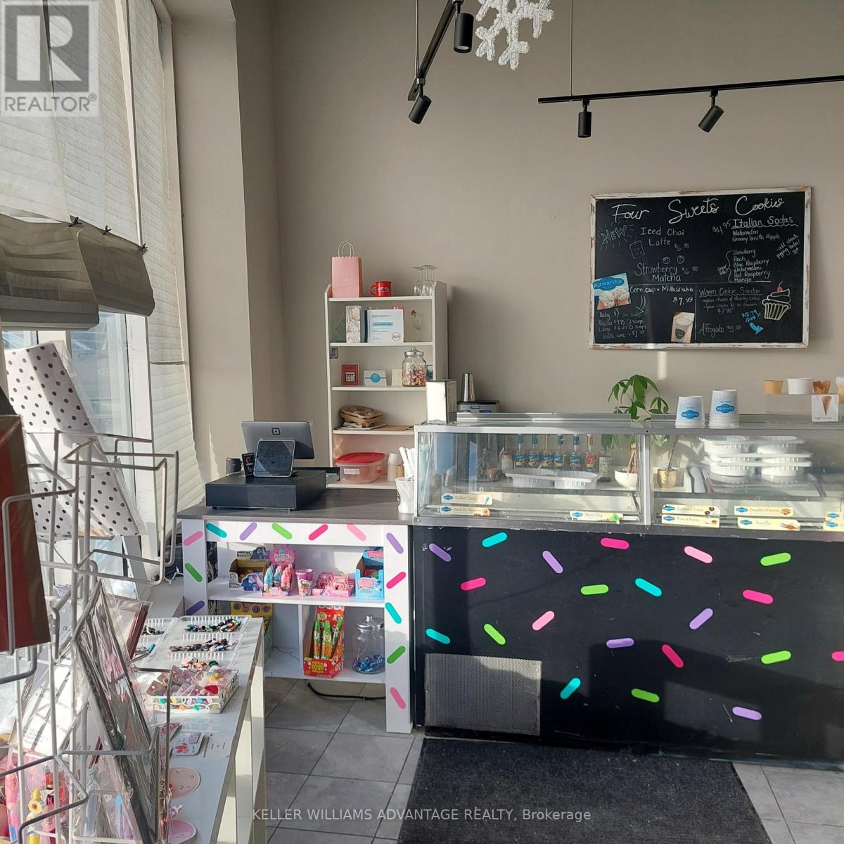 Unit 11 - 371 Old Kingston Road, Toronto, Ontario  M1C 1B7 - Photo 2 - E12776902