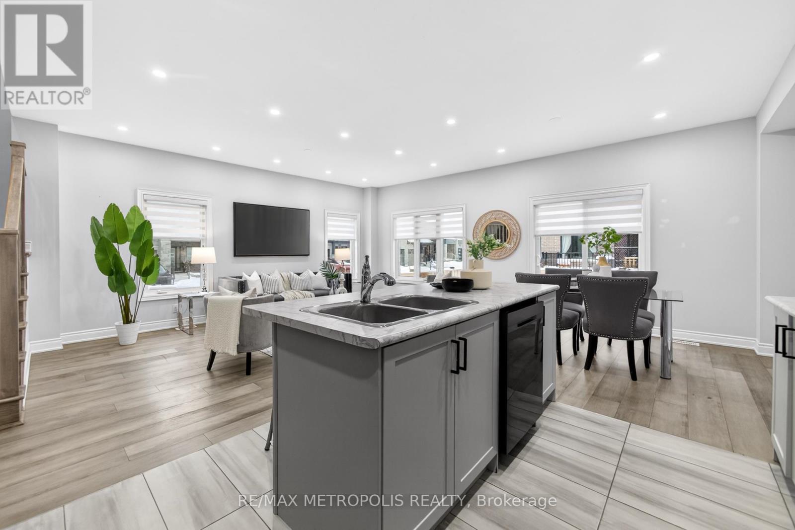 32 Ballinger Way, Uxbridge, Ontario  L9P 0R6 - Photo 22 - N12776688