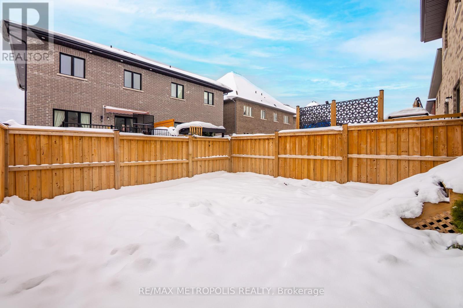 32 Ballinger Way, Uxbridge, Ontario  L9P 0R6 - Photo 49 - N12776688