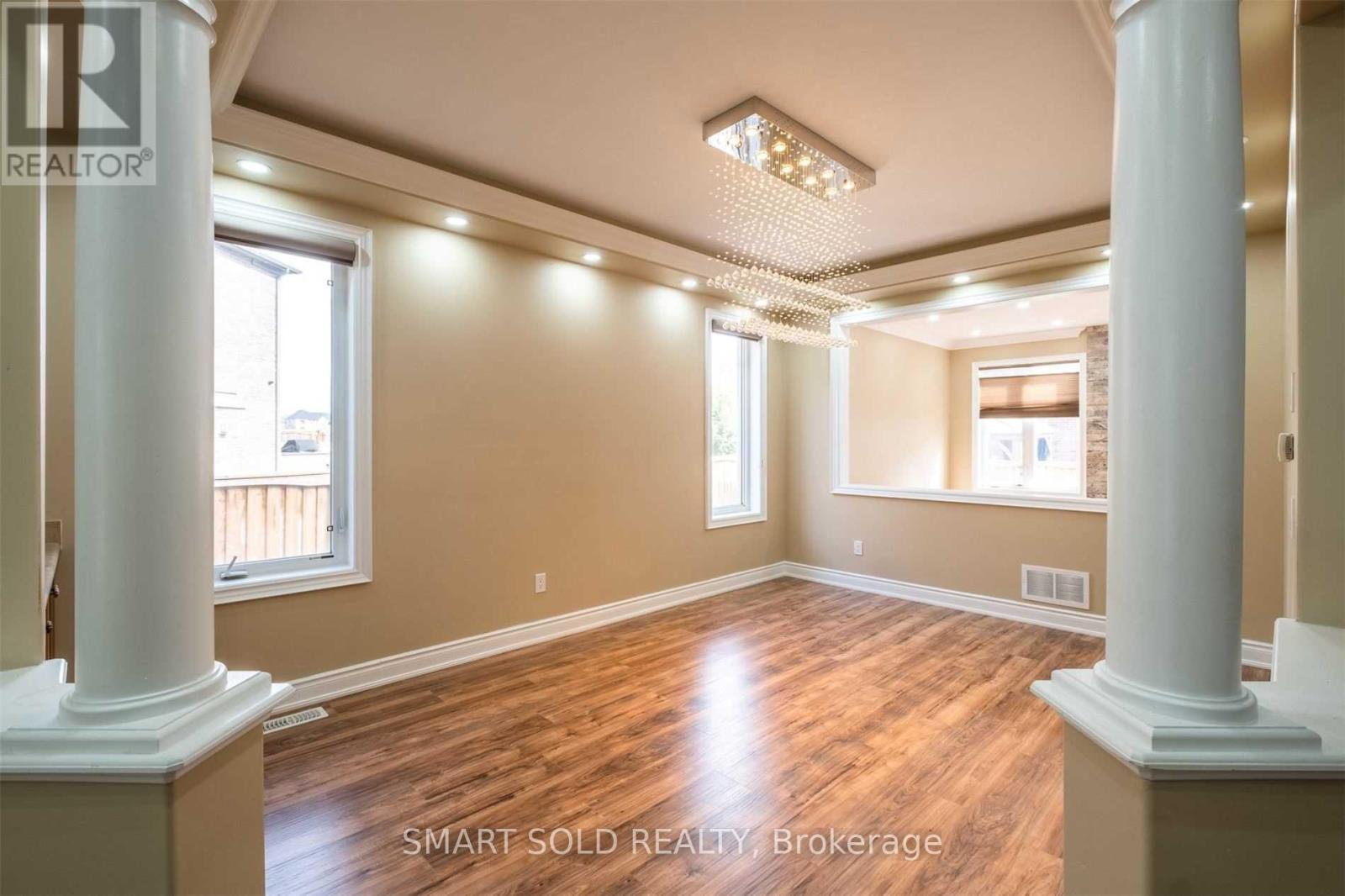 Upper - 49 Garyscholl Road, Vaughan, Ontario  L4H 3R4 - Photo 4 - N12776718