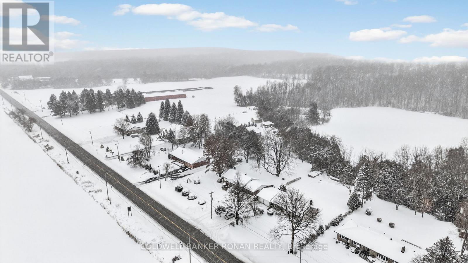 4532 Adjala-Tecumseth Townline, Adjala-Tosorontio, Ontario  L9R 1V4 - Photo 21 - N12776754