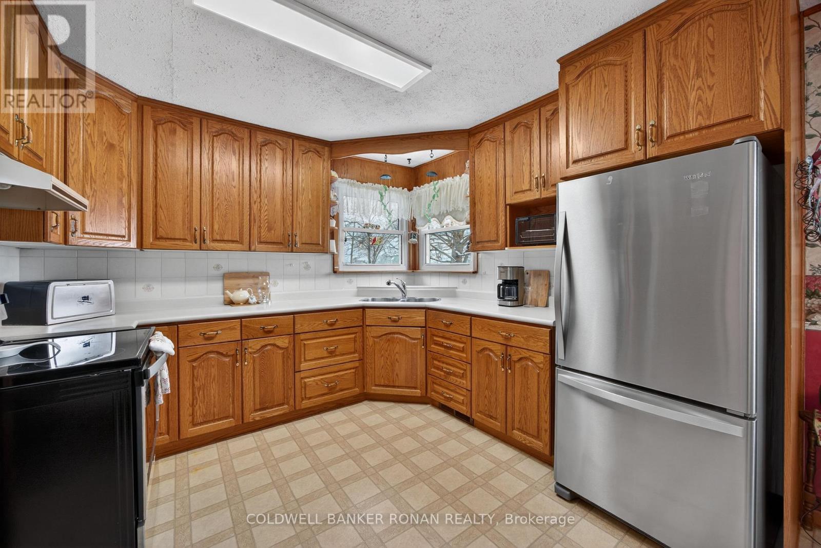 4532 Adjala-Tecumseth Townline, Adjala-Tosorontio, Ontario  L9R 1V4 - Photo 7 - N12776754