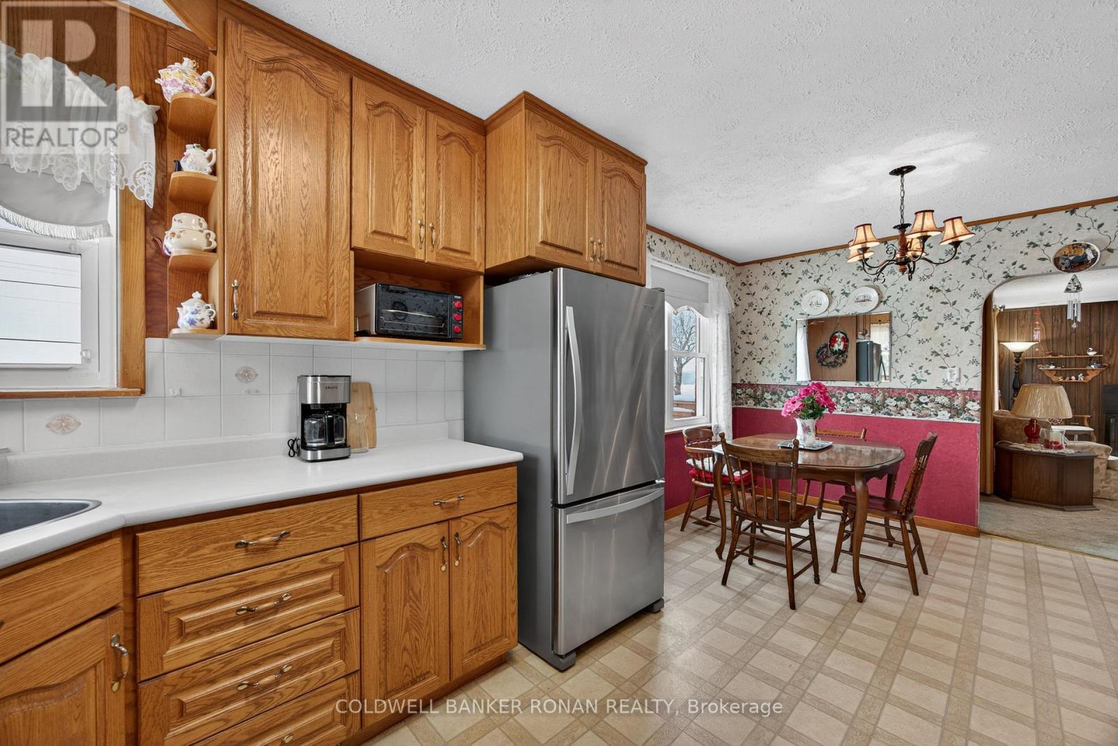 4532 Adjala-Tecumseth Townline, Adjala-Tosorontio, Ontario  L9R 1V4 - Photo 9 - N12776754