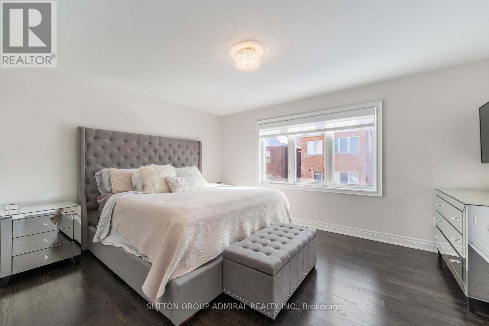 124 Mondial Crescent, East Gwillimbury, Ontario  L9N 0S2 - Photo 19 - N12776776