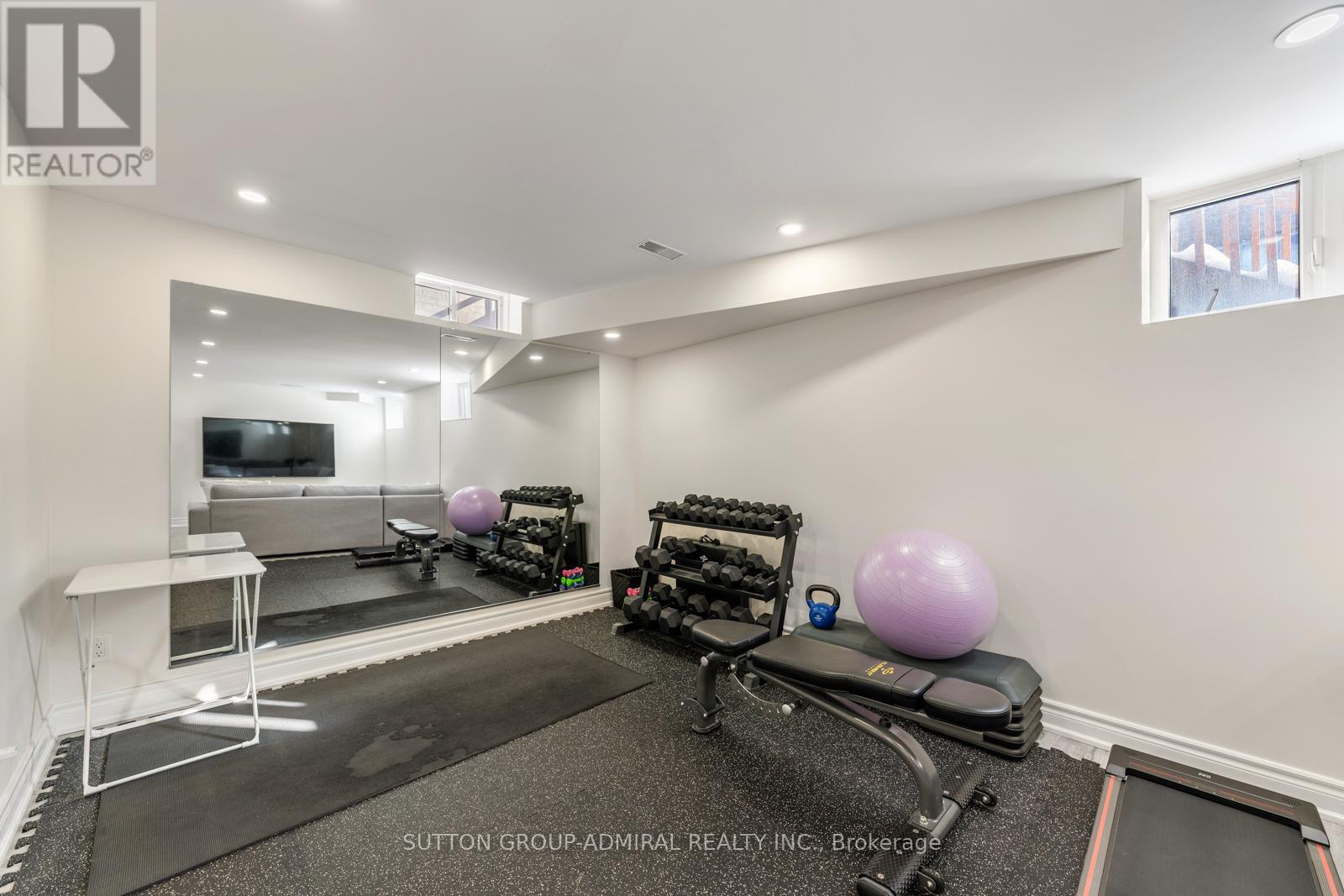 124 Mondial Crescent, East Gwillimbury, Ontario  L9N 0S2 - Photo 35 - N12776776