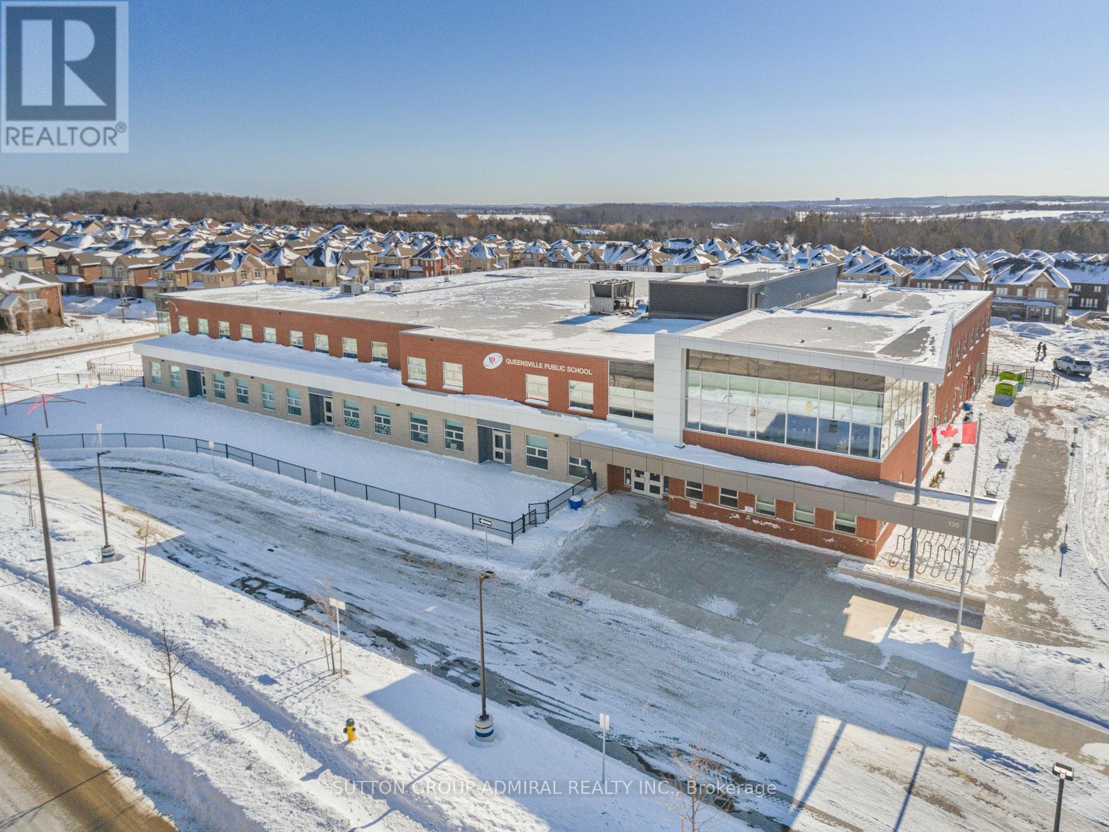 124 Mondial Crescent, East Gwillimbury, Ontario  L9N 0S2 - Photo 50 - N12776776