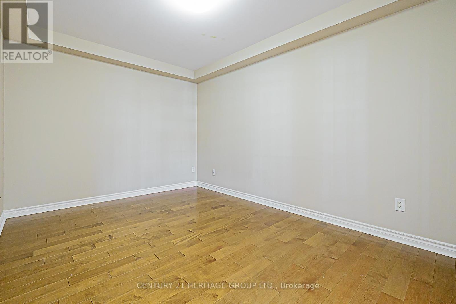 2 - 520 Silken Laumann Drive, Newmarket, Ontario  L3X 2S7 - Photo 15 - N12776778