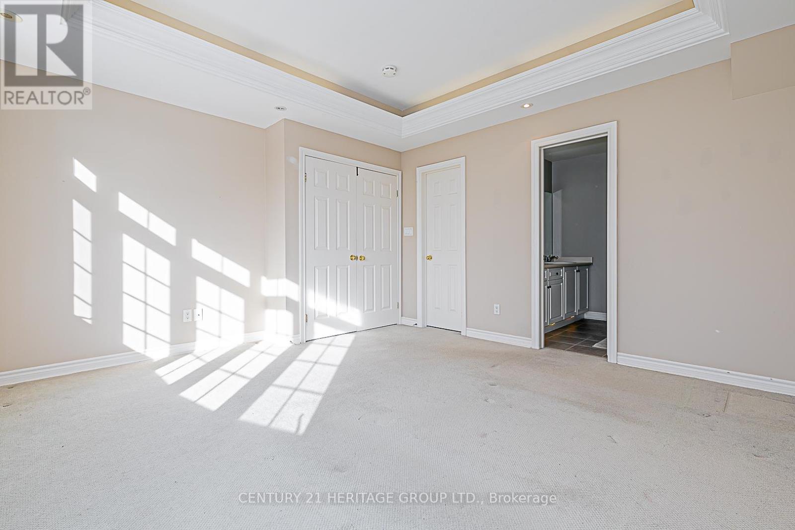 2 - 520 Silken Laumann Drive, Newmarket, Ontario  L3X 2S7 - Photo 19 - N12776778