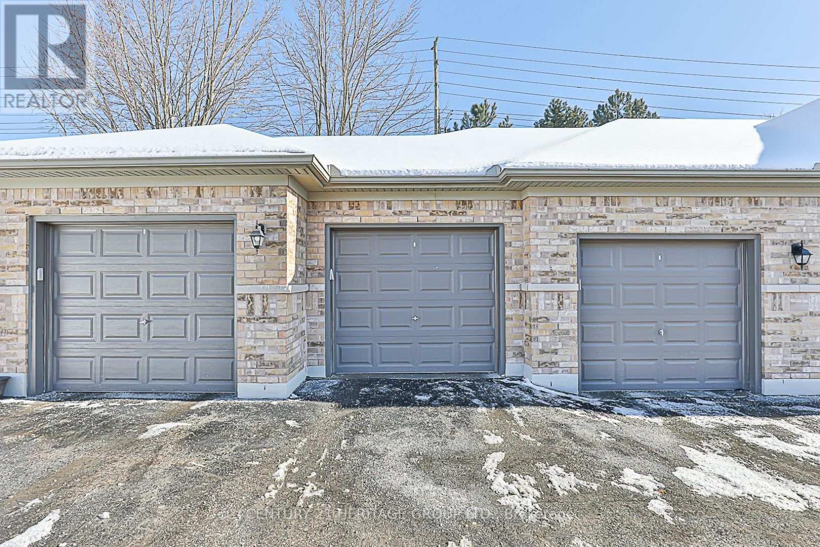 2 - 520 Silken Laumann Drive, Newmarket, Ontario  L3X 2S7 - Photo 24 - N12776778