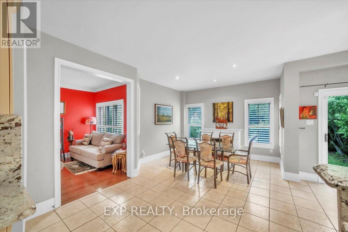 1 Vitlor Drive, Richmond Hill, Ontario  L4E 2Y4 - Photo 10 - N12776782