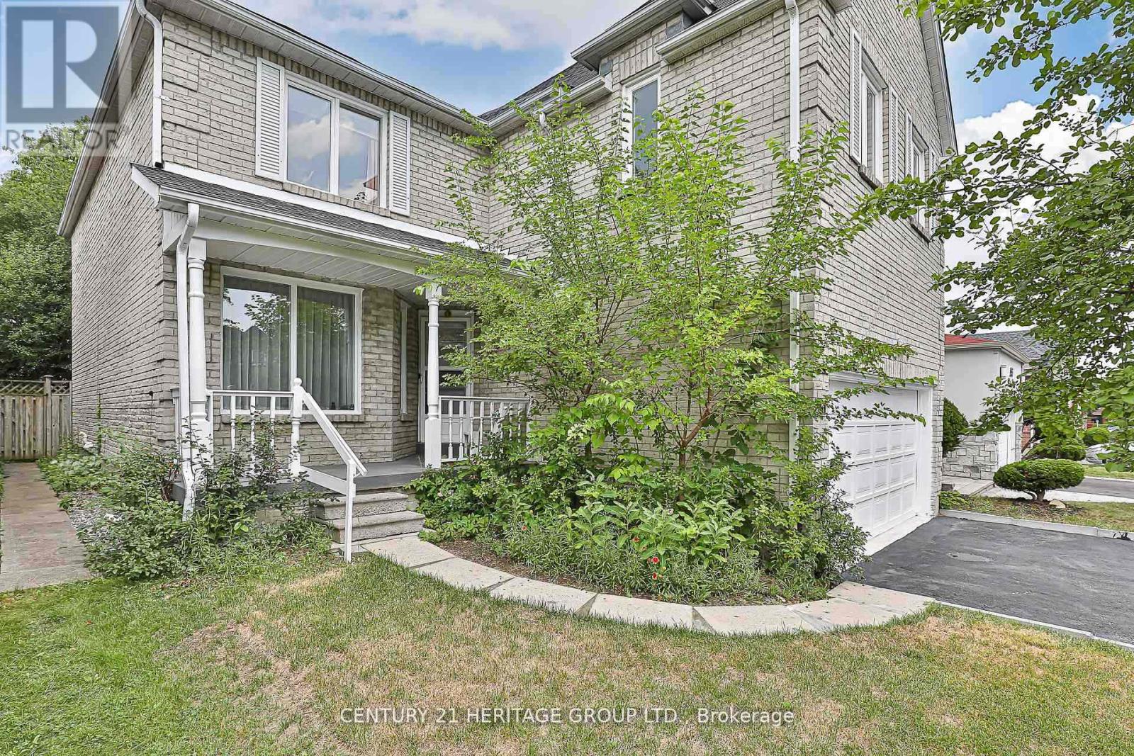 261 Badessa Circle, Vaughan, Ontario  L4J 6C5 - Photo 2 - N12776806