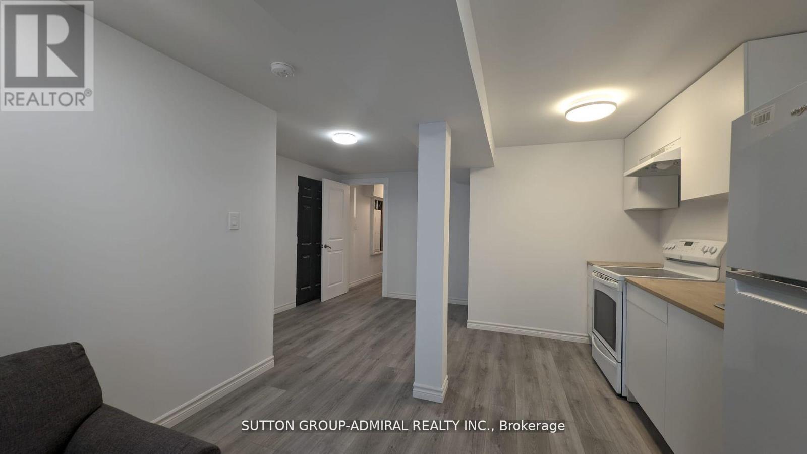 113 Hurst Drive, Barrie, Ontario  L4N 8K9 - Photo 3 - S12776802