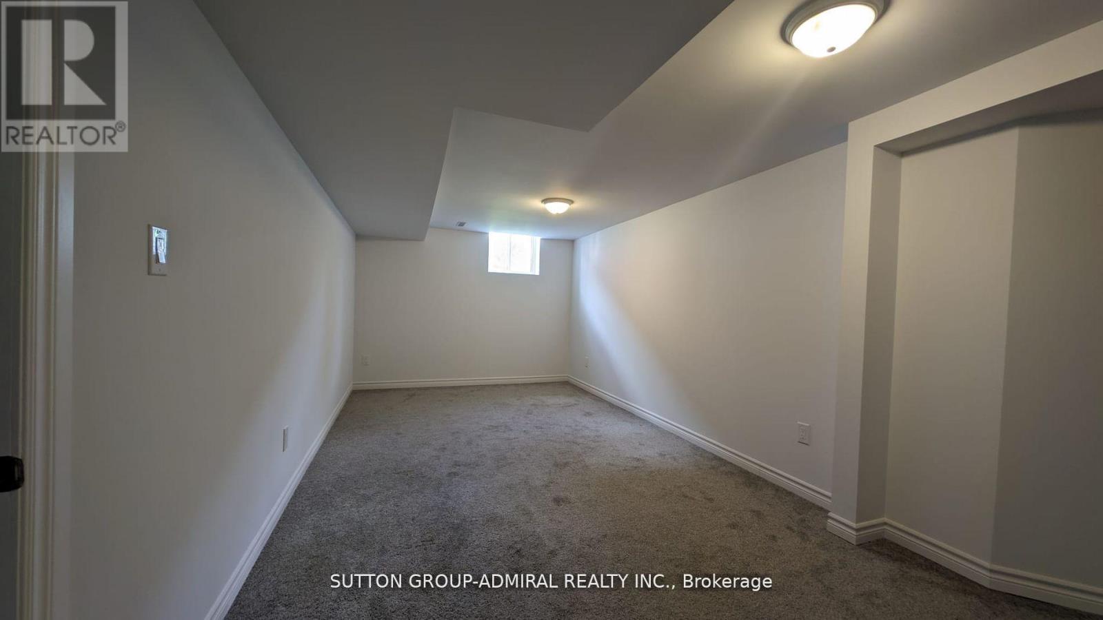 113 Hurst Drive, Barrie, Ontario  L4N 8K9 - Photo 5 - S12776802