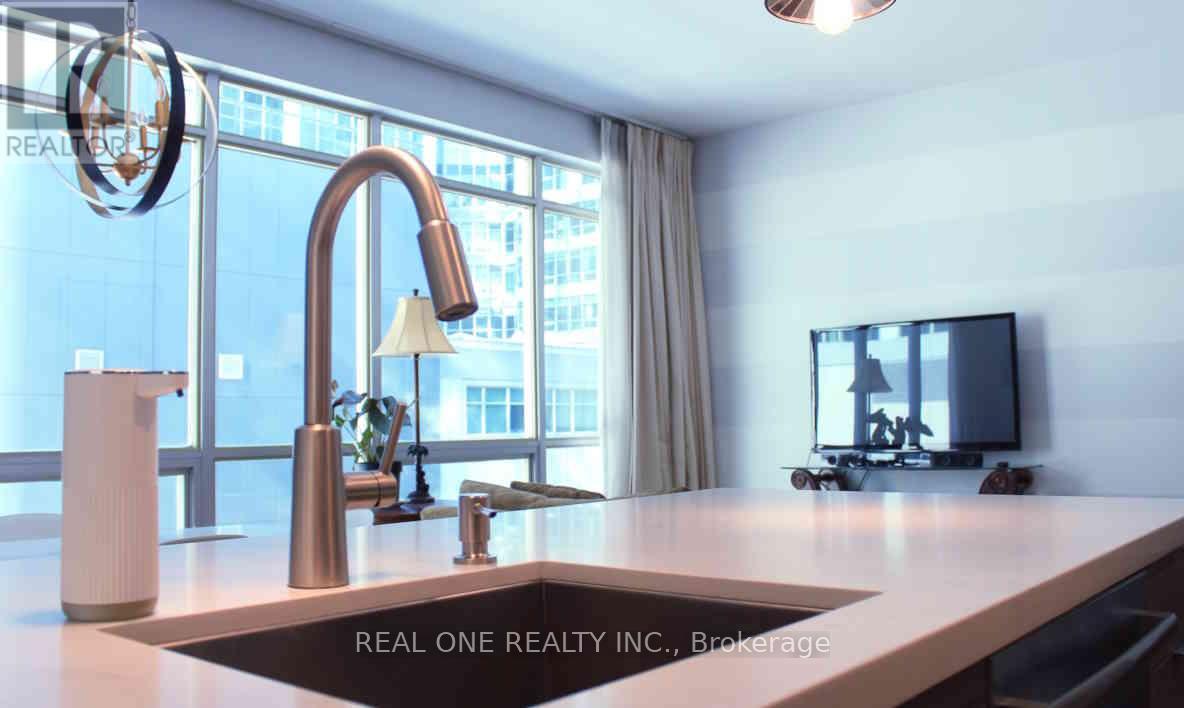 225 - 350 Wellington Street W, Toronto, Ontario  M5V 3W9 - Photo 15 - C12772820