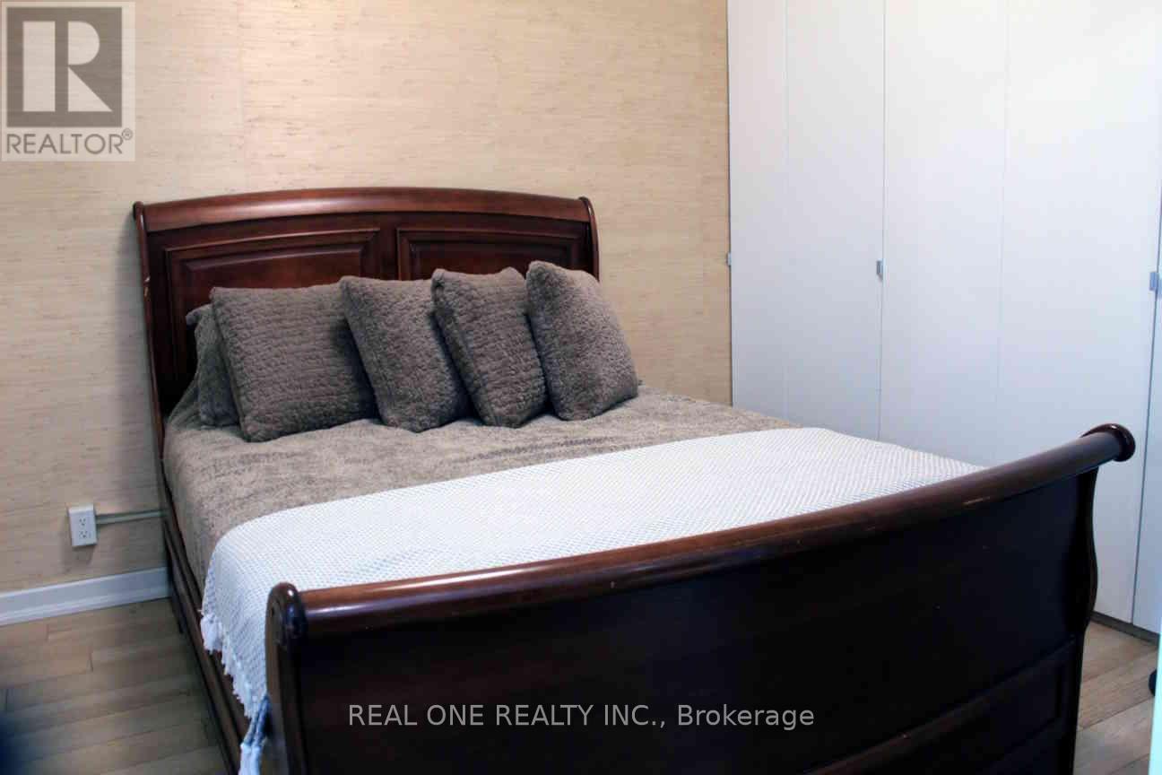 225 - 350 Wellington Street W, Toronto, Ontario  M5V 3W9 - Photo 21 - C12772820