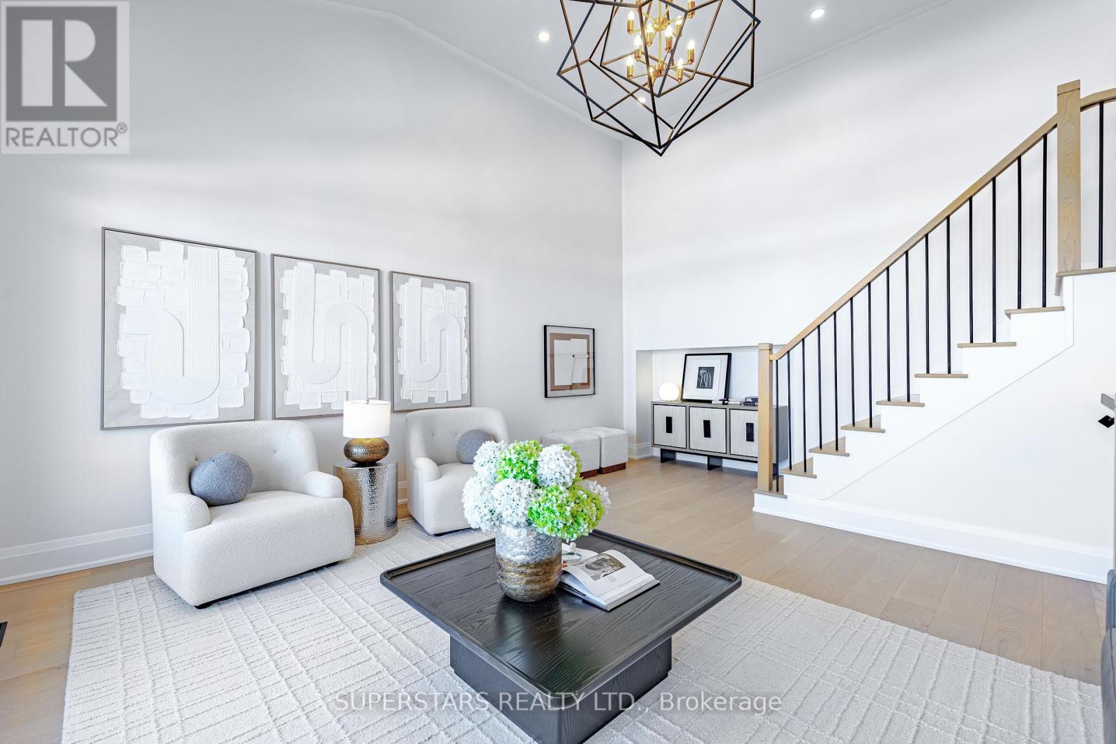 288 Baker Hill Boulevard, Whitchurch-Stouffville, Ontario  L4A 4P8 - Photo 4 - N12770296