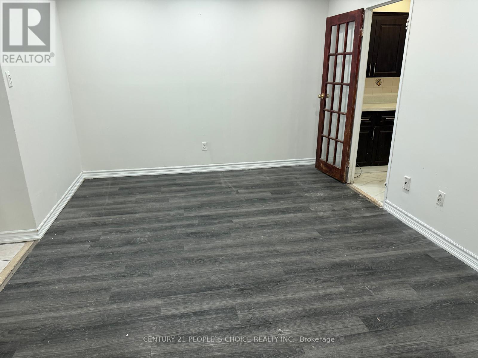 905 - 3533 Derry Road E, Mississauga, Ontario  L4T 1B1 - Photo 11 - W12776762