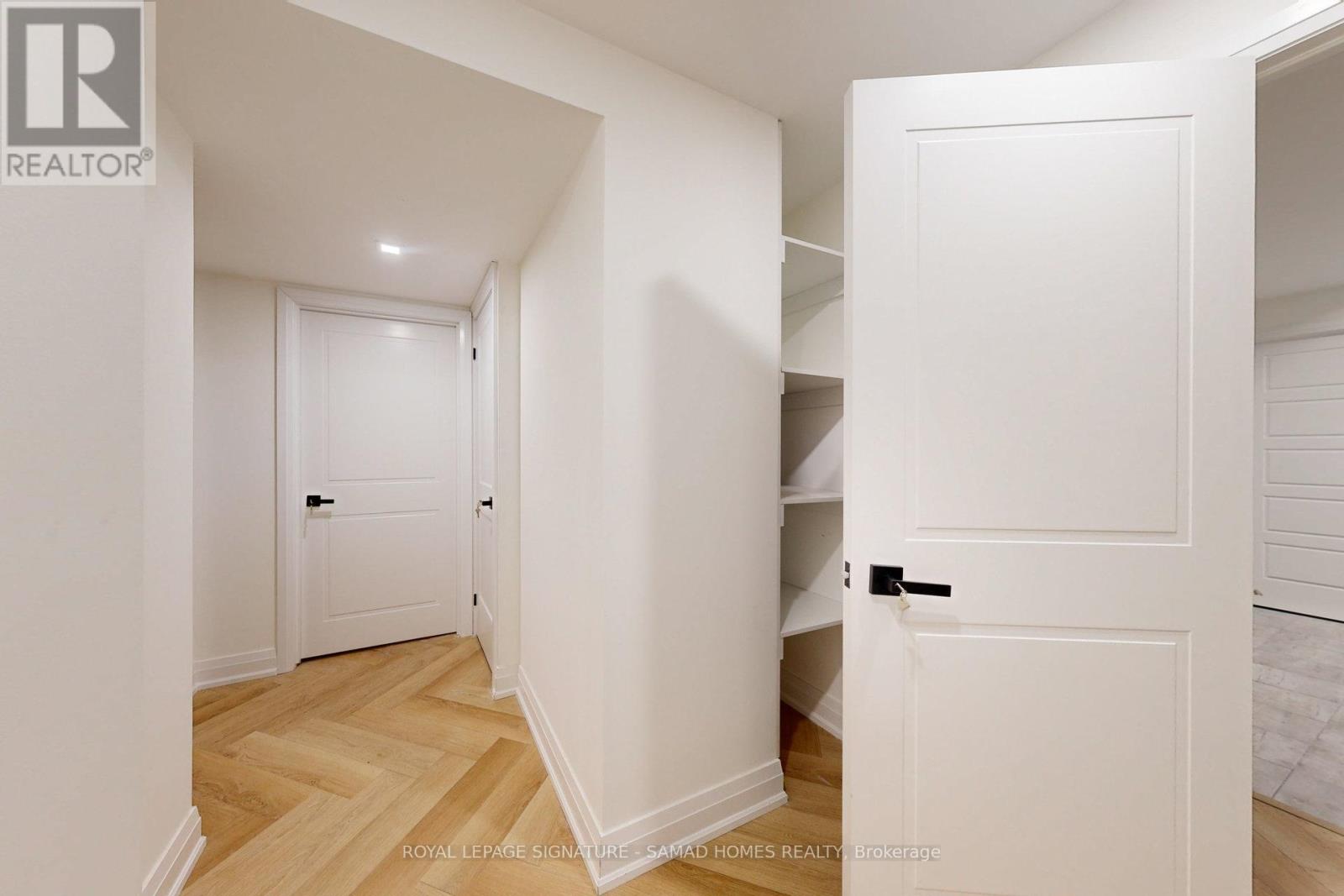 Bsmt - 3028 William Cutmore Boulevard, Oakville, Ontario  L6H 7G1 - Photo 13 - W12776812