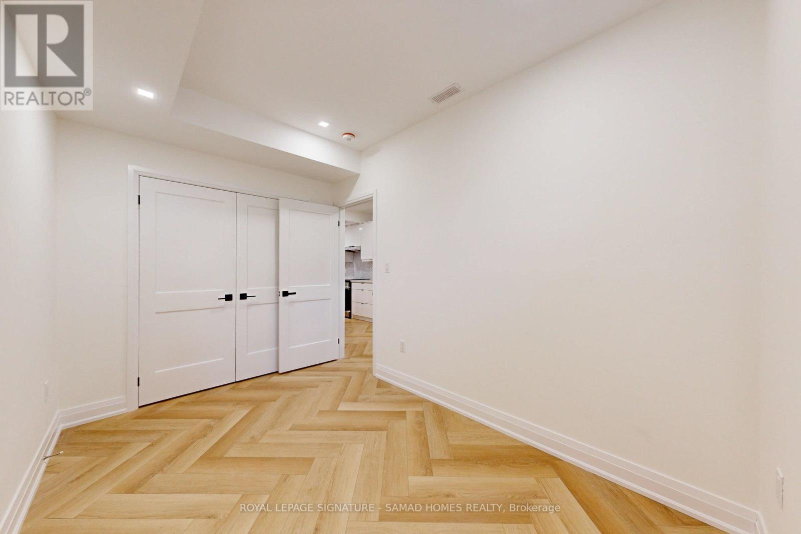 Bsmt - 3028 William Cutmore Boulevard, Oakville, Ontario  L6H 7G1 - Photo 9 - W12776812