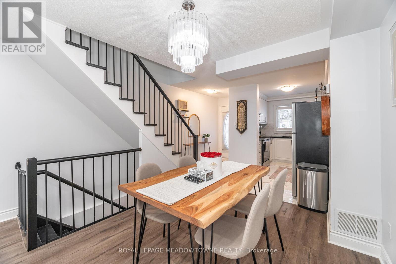 15b - 5865 Dalebrook Crescent, Mississauga, Ontario  L5M 5X1 - Photo 13 - W12776830