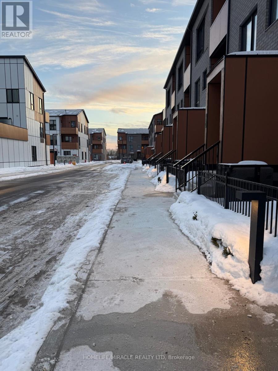 Th7-149 - 90 All Nations Drive, Brampton, Ontario  L7A 5M4 - Photo 2 - W12776870