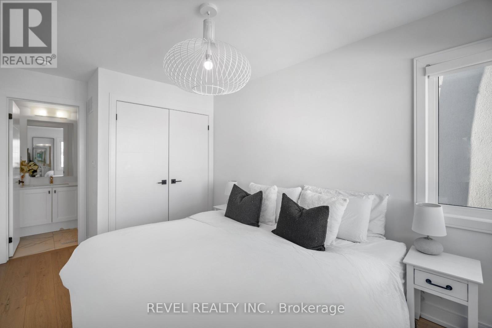 1417 Clarriage Court, Milton, Ontario  L9E 1L6 - Photo 37 - W12776876