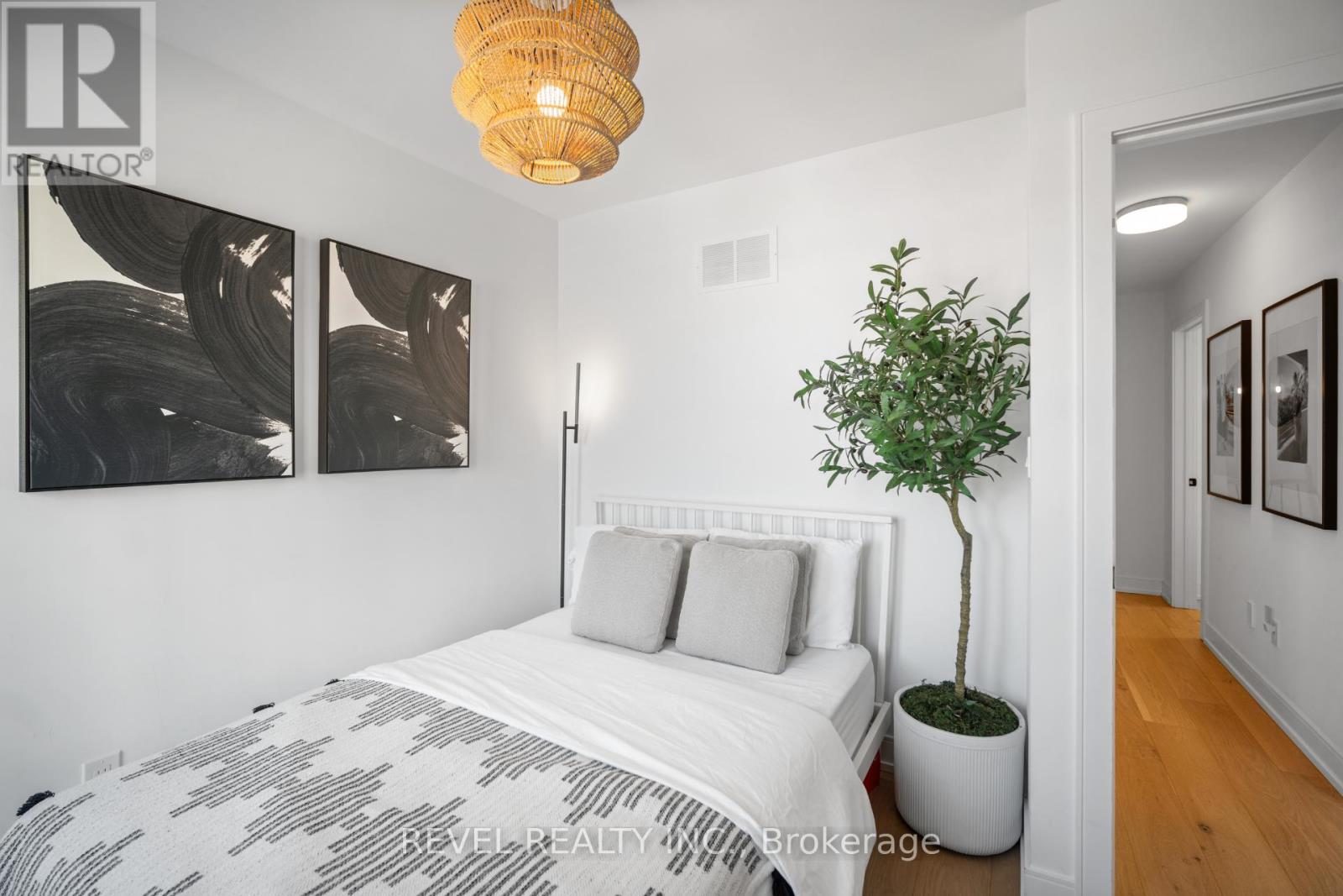 1417 Clarriage Court, Milton, Ontario  L9E 1L6 - Photo 43 - W12776876