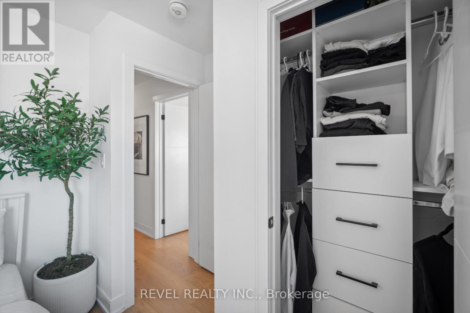 1417 Clarriage Court, Milton, Ontario  L9E 1L6 - Photo 46 - W12776876