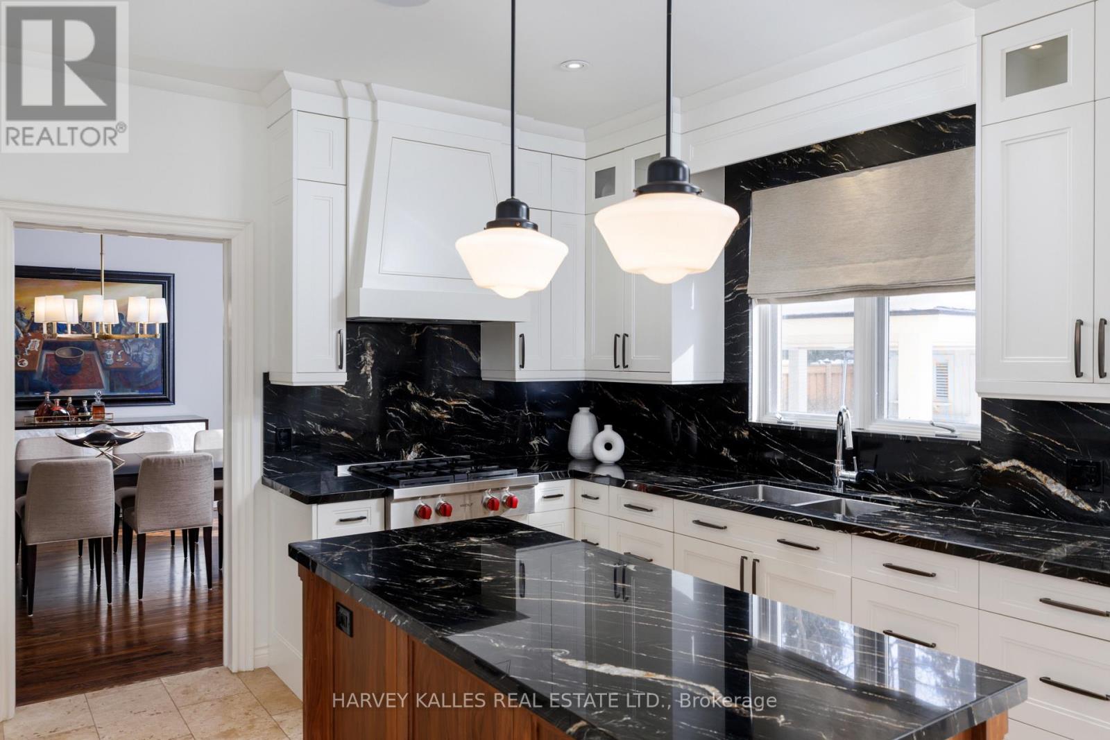 7 Romney Road, Toronto, Ontario  M9A 4E9 - Photo 14 - W12776882