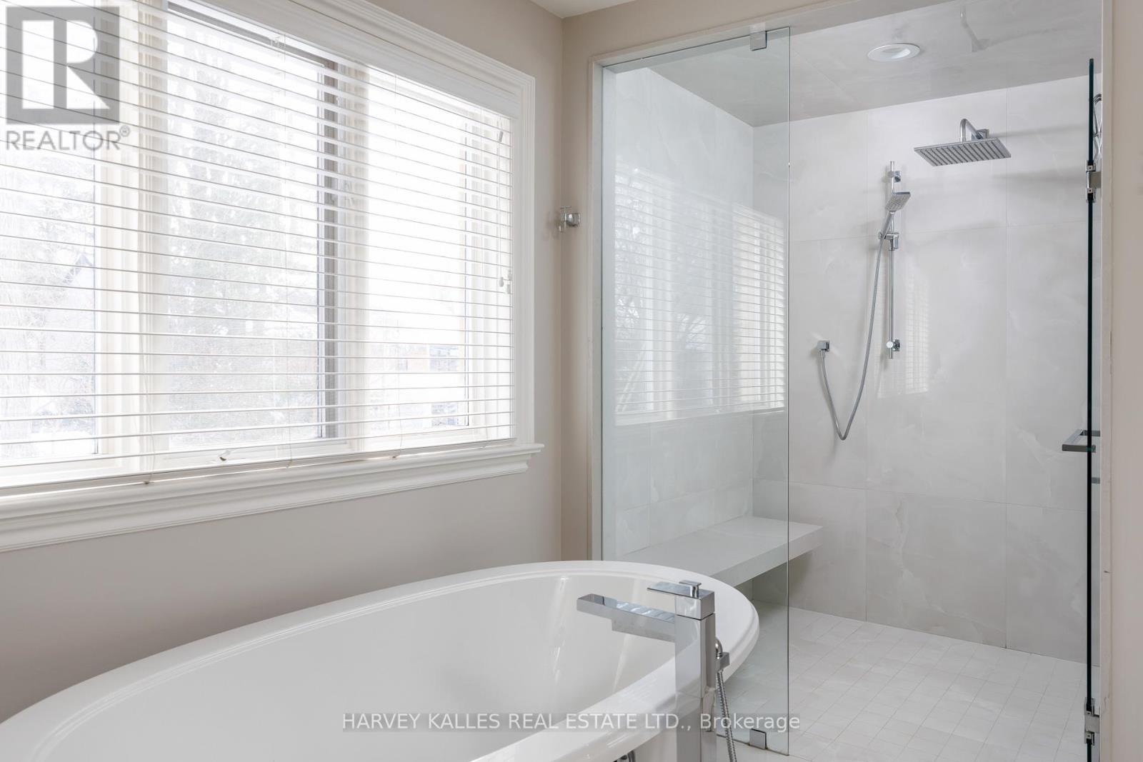 7 Romney Road, Toronto, Ontario  M9A 4E9 - Photo 31 - W12776882