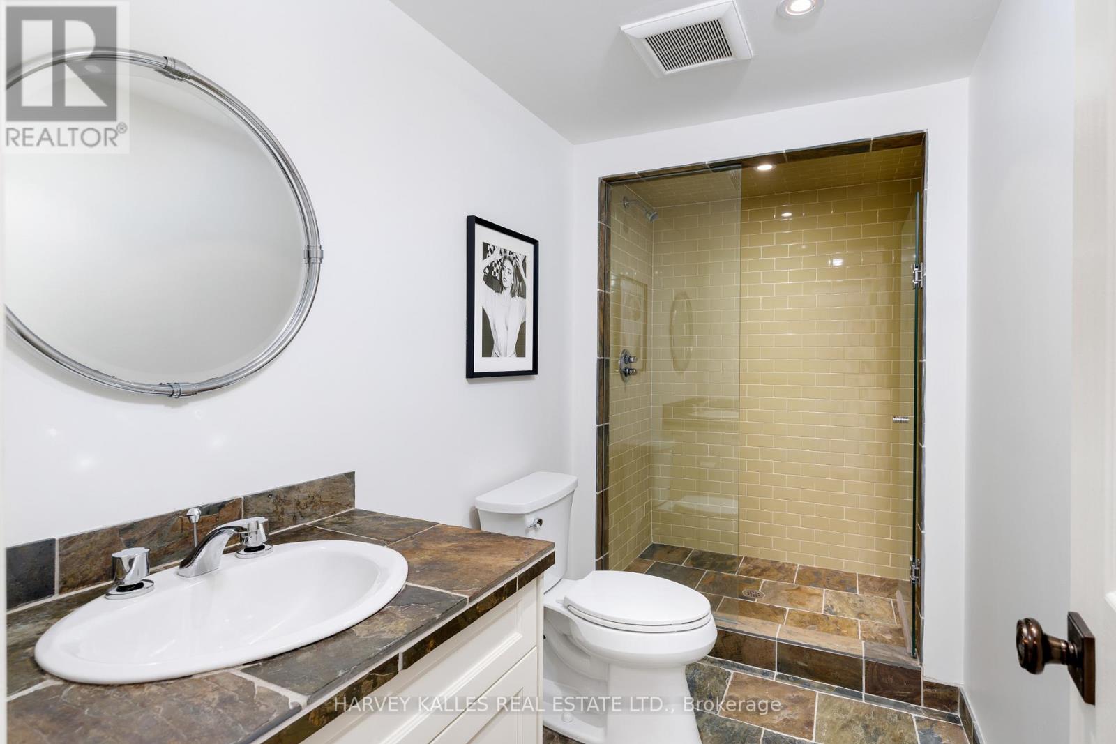 7 Romney Road, Toronto, Ontario  M9A 4E9 - Photo 48 - W12776882