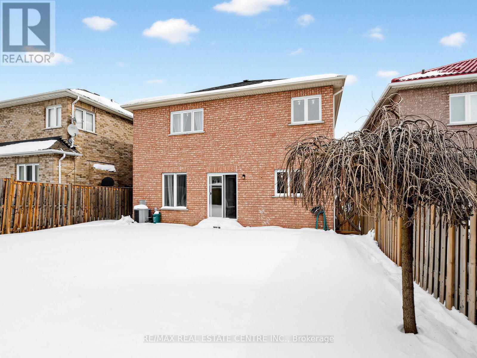 811 Envoy Drive, Mississauga, Ontario  L5W 1H3 - Photo 34 - W12776906