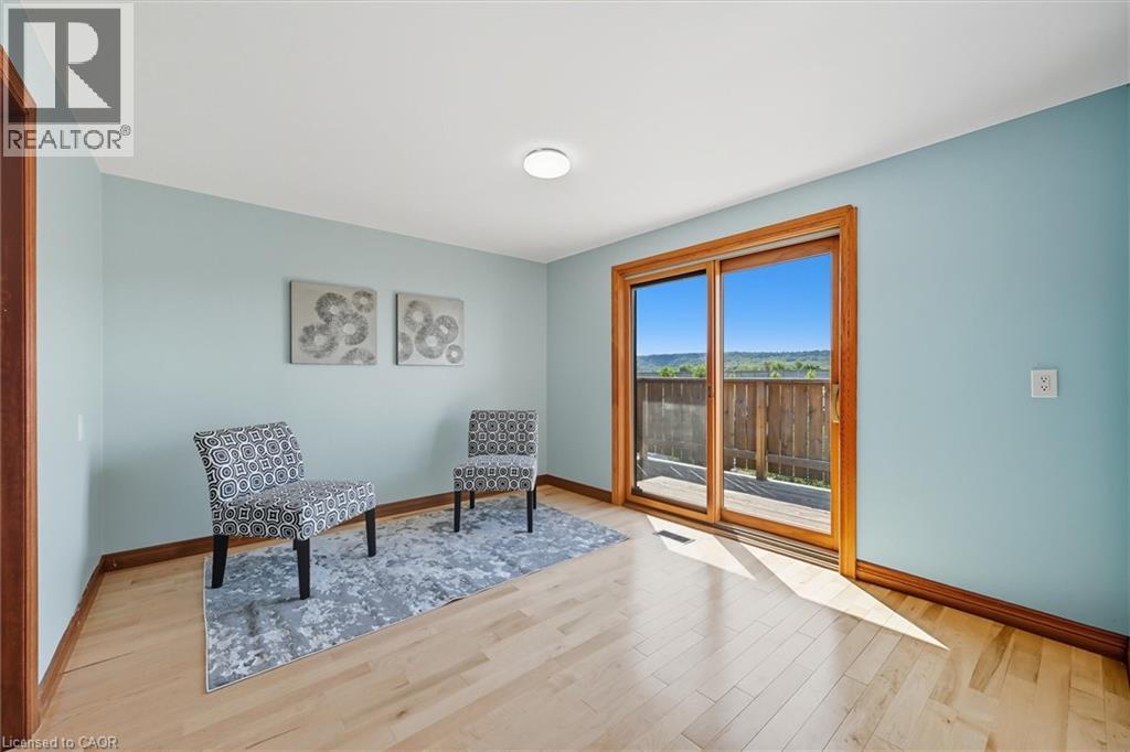 729 Winston Road, Grimsby, Ontario  L3M 4E8 - Photo 22 - 40800406