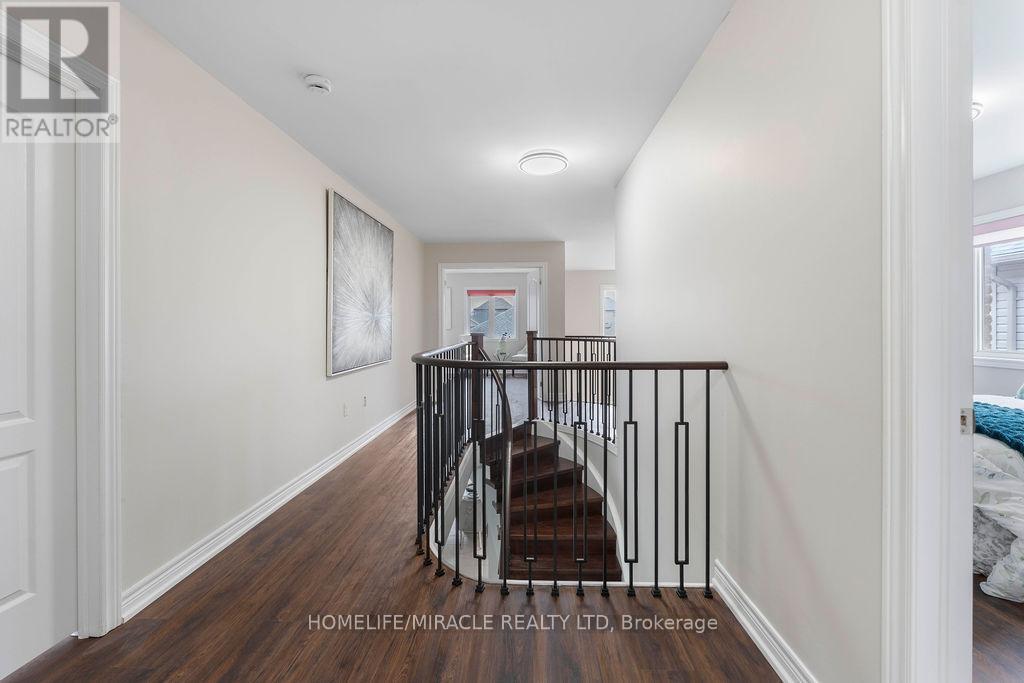 54 Truax Street, Kawartha Lakes, Ontario  K9V 0E3 - Photo 18 - X12776784