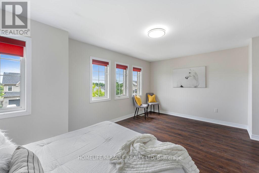 54 Truax Street, Kawartha Lakes, Ontario  K9V 0E3 - Photo 21 - X12776784