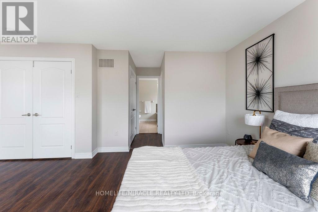 54 Truax Street, Kawartha Lakes, Ontario  K9V 0E3 - Photo 28 - X12776784