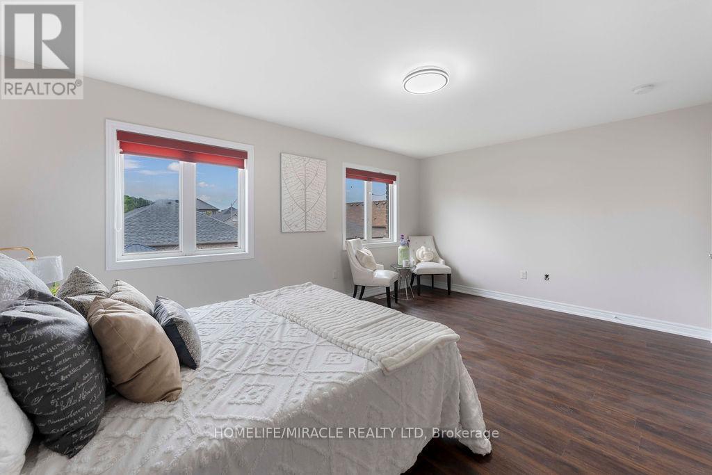 54 Truax Street, Kawartha Lakes, Ontario  K9V 0E3 - Photo 29 - X12776784