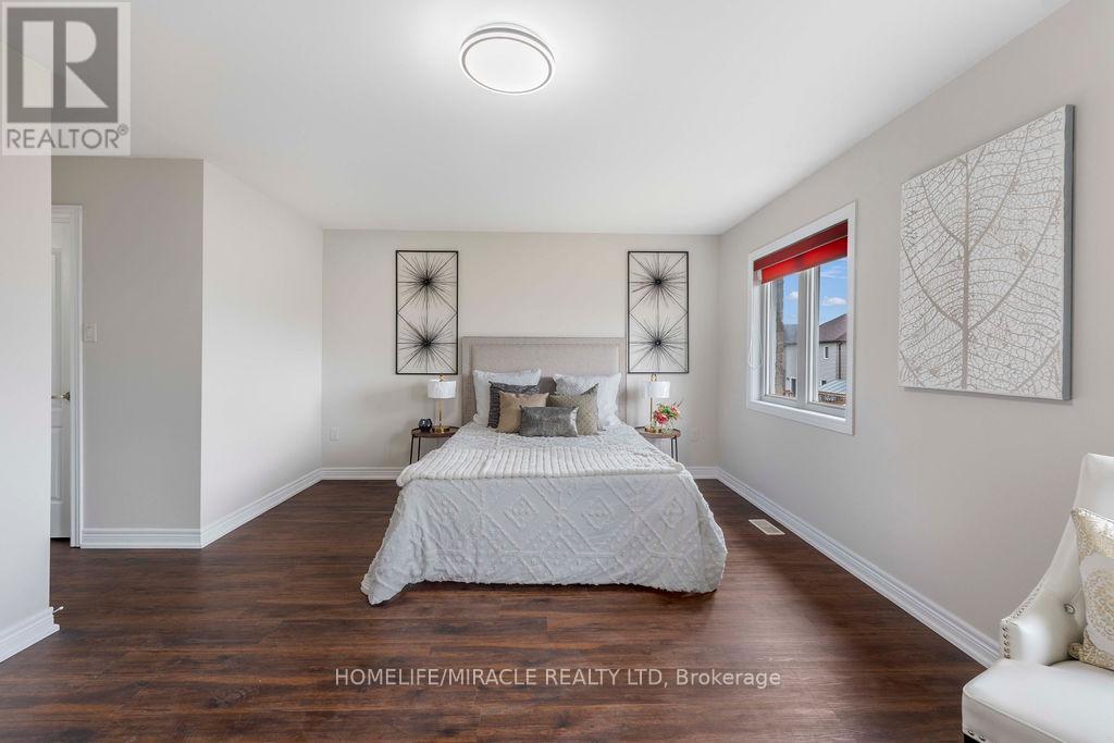 54 Truax Street, Kawartha Lakes, Ontario  K9V 0E3 - Photo 30 - X12776784