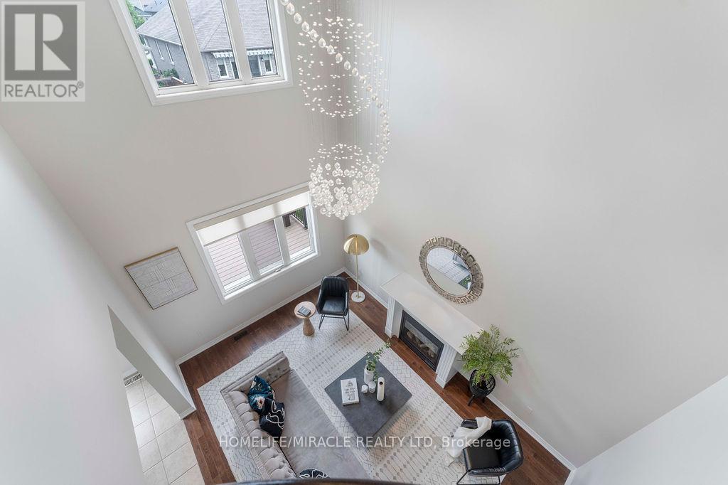 54 Truax Street, Kawartha Lakes, Ontario  K9V 0E3 - Photo 9 - X12776784