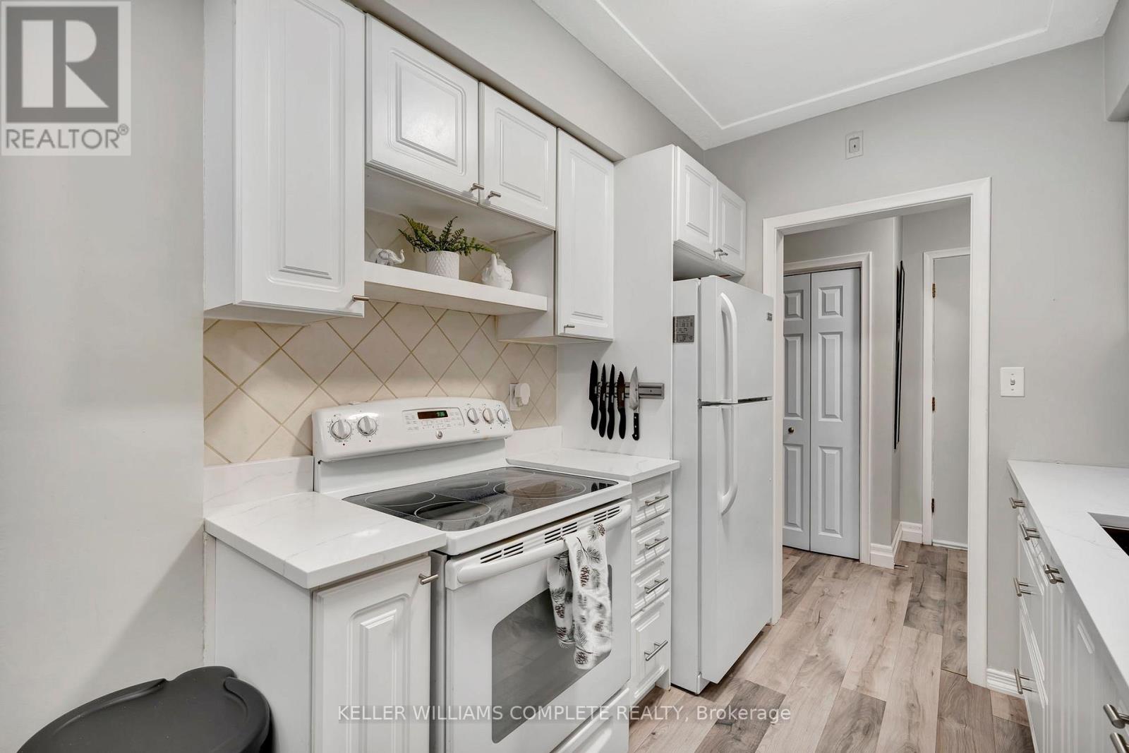 307 - 11 Woodman Drive S, Hamilton, Ontario  L8K 4E3 - Photo 2 - X12776800