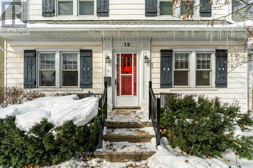 10 Robinson Street S, Grimsby, Ontario  L3M 3C4 - Photo 3 - X12776838