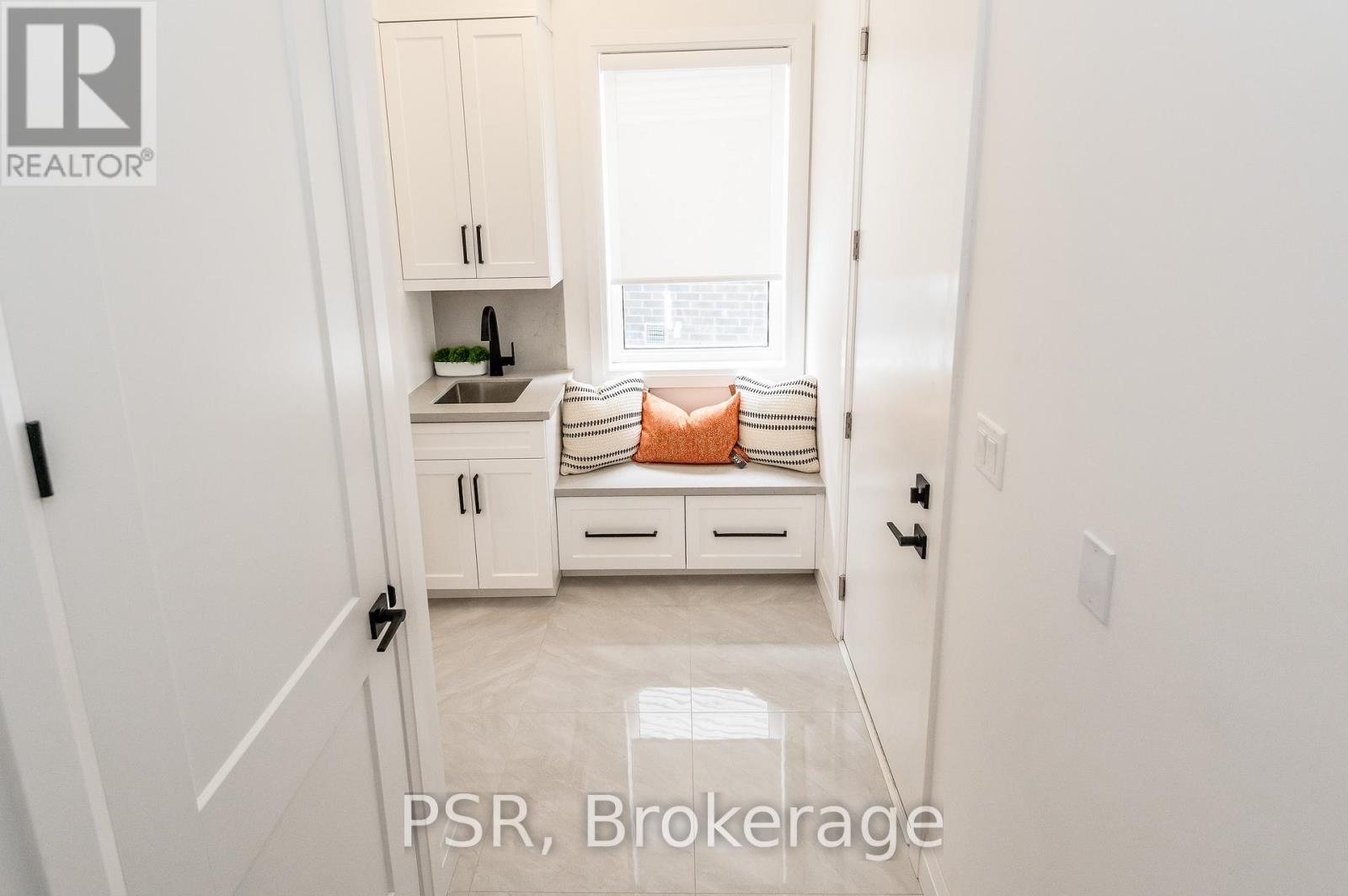 111 Daugaard Avenue, Brant, Ontario  N3L 0L6 - Photo 20 - X12776862