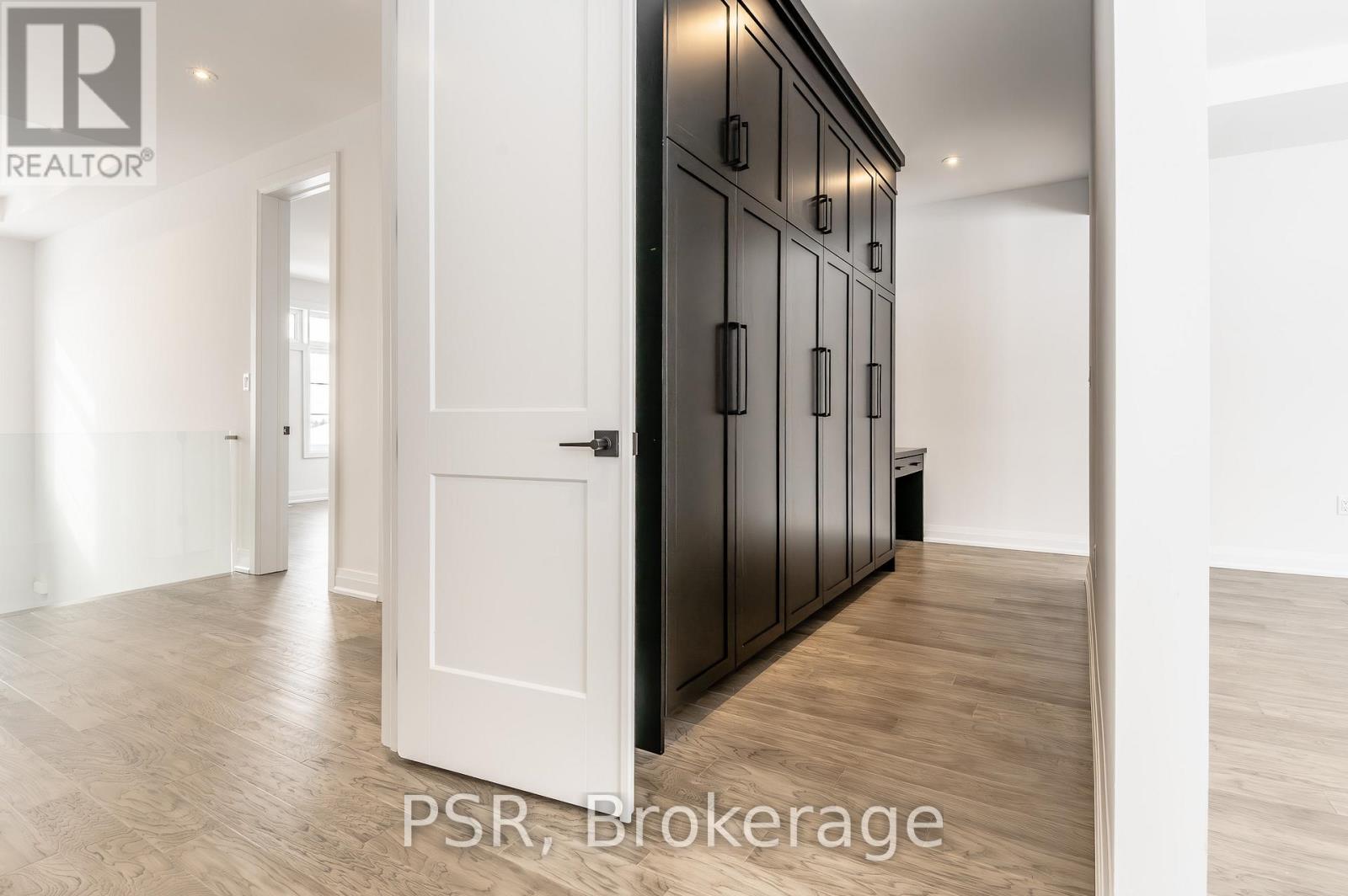 111 Daugaard Avenue, Brant, Ontario  N3L 0L6 - Photo 22 - X12776862