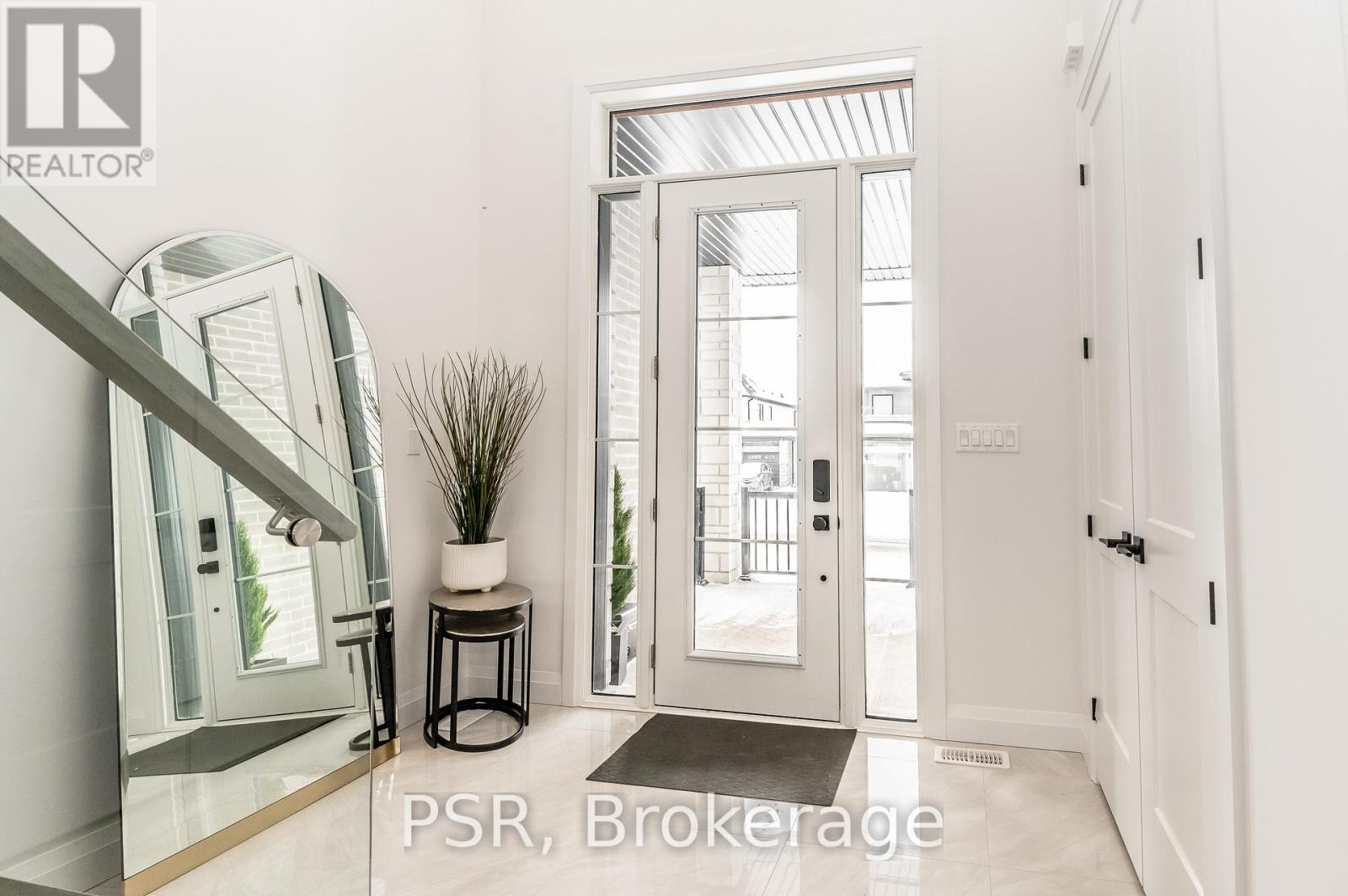 111 Daugaard Avenue, Brant, Ontario  N3L 0L6 - Photo 3 - X12776862