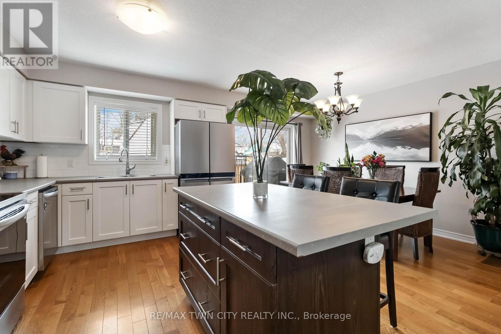 186 Rawdon Street, Brantford, Ontario  N3S 6E7 - Photo 8 - X12776890